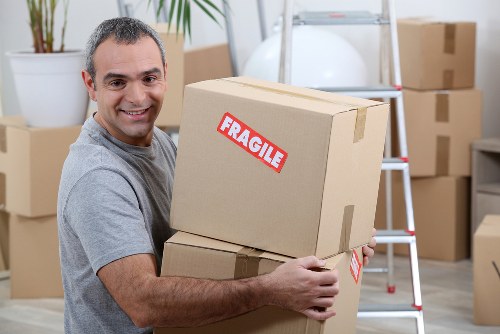 Customer submitting a complaint about hook storage service