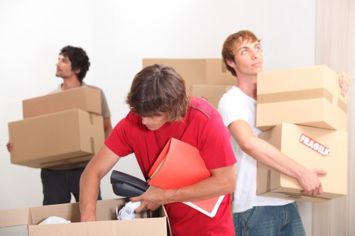 Secure mobile self storage solution for Hook homes and businesses